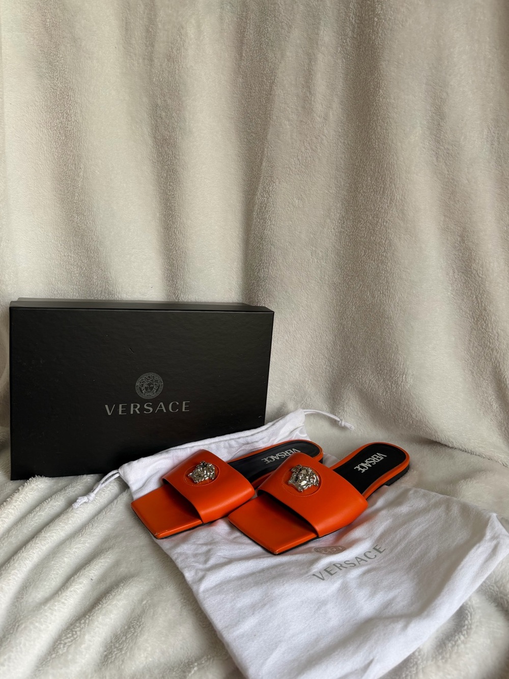 Authentic Versace Santana T.05 Vitellino Sandals